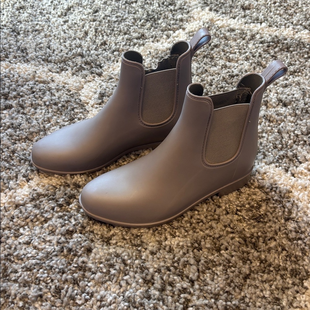 Dusty Purple Ankle Rain Boots